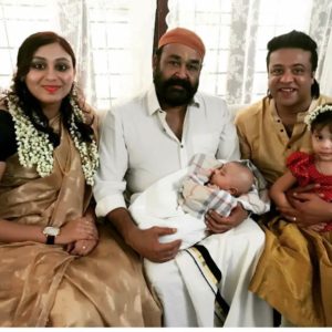 mohanlal, onam 2017, mohanlal onam, sameer hamsa, suchithra mohanlal, mohanlal friends