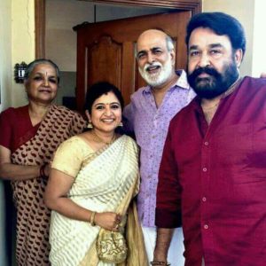 mohanlal, onam 2017, mohanlal onam, sameer hamsa, suchithra mohanlal, mohanlal friends